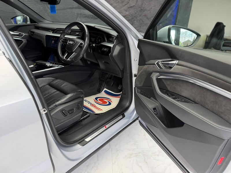 Audi e-tron 55 S line Sportback 5dr Electric Auto quattro 95kWh (408 ps) - U58