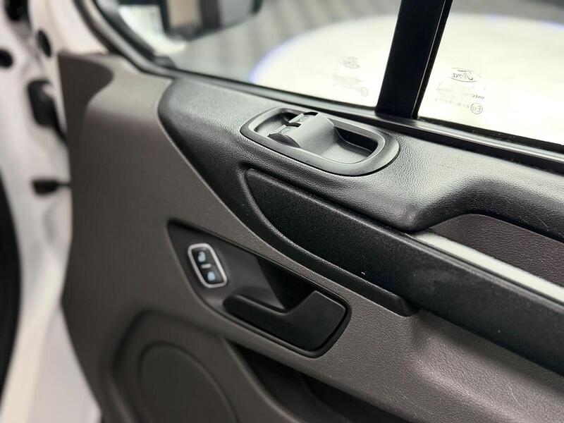 Ford Transit Custom 2.0 300 EcoBlue Panel Van 5dr Diesel Manual L1 H1 Euro 6 (105 ps) - U59