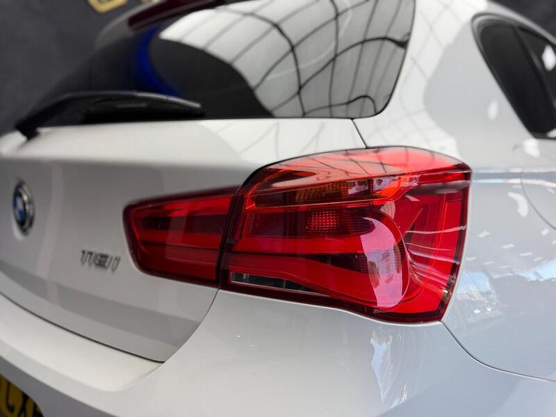 BMW 1 Series 1.5 118i Sport Euro 6 (s/s) 5dr - U60