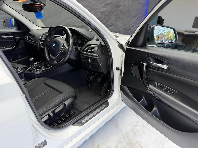 BMW 1 Series 1.5 118i Sport Euro 6 (s/s) 5dr - U60