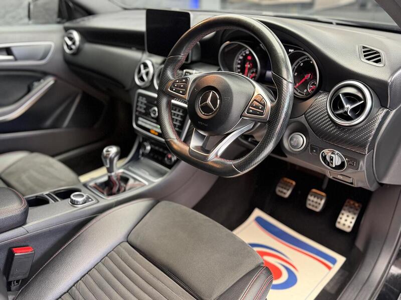 Mercedes-Benz A Class 1.5 A180d AMG Line Euro 6 (s/s) 5dr - U61