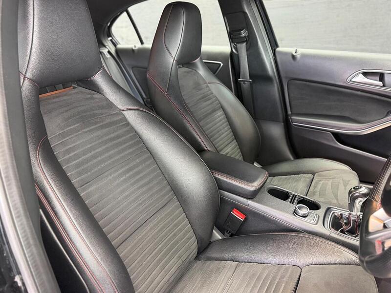 Mercedes-Benz A Class 1.5 A180d AMG Line Euro 6 (s/s) 5dr - U61