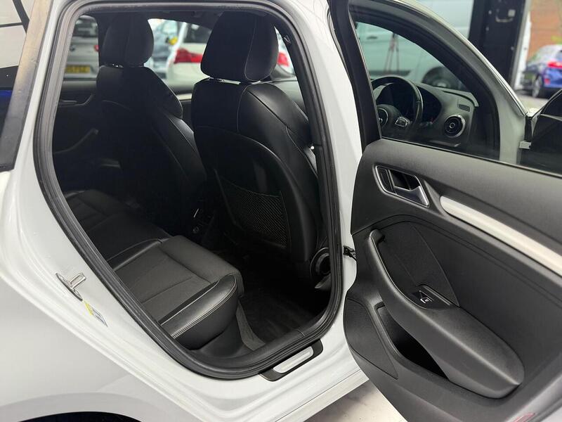 Audi A3 1.4 TFSI CoD S line Sportback Euro 6 (s/s) 5dr - U63