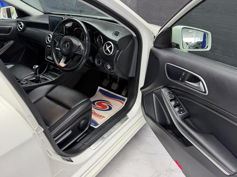 Mercedes-Benz A Class 1.5 A180d Sport Euro 6 (s/s) 5dr - U64