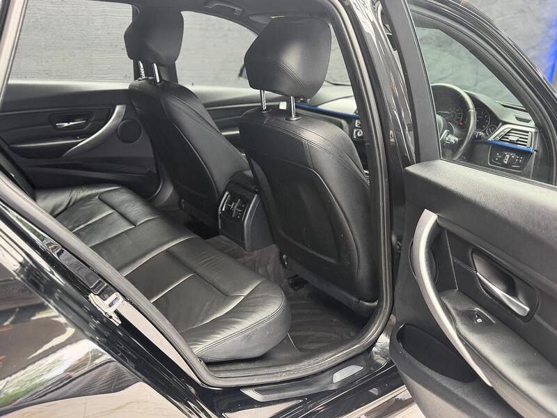 BMW 3 Series 2.0 320d M Sport Touring Auto Euro 5 (s/s) 5dr - U75