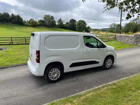 Vauxhall Combo Turbo D 2300 Pro - U10