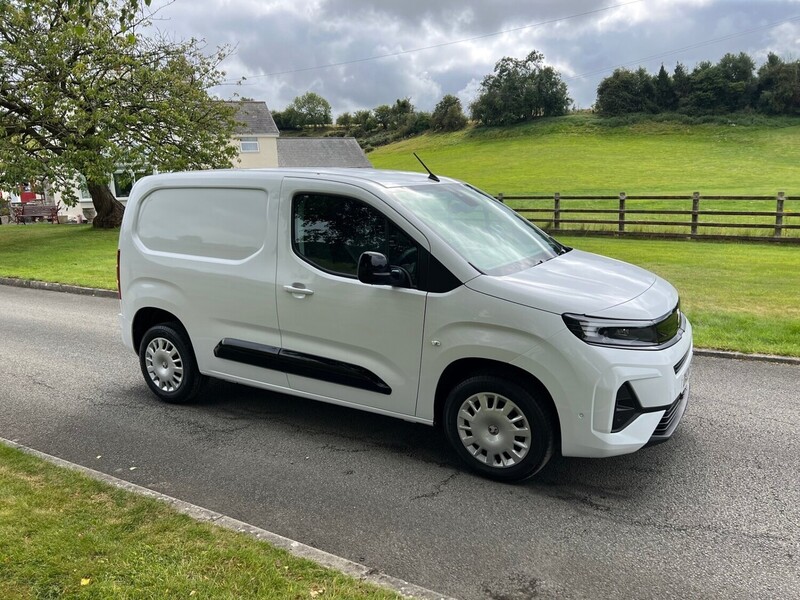 Vauxhall Combo Turbo D 2300 Pro - U10