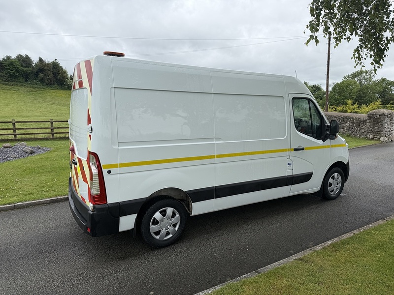 Vauxhall Movano CDTi 3500 - U100