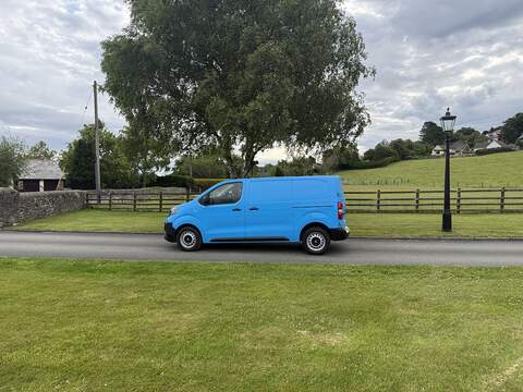 Vauxhall Vivaro Turbo D Prime - U102