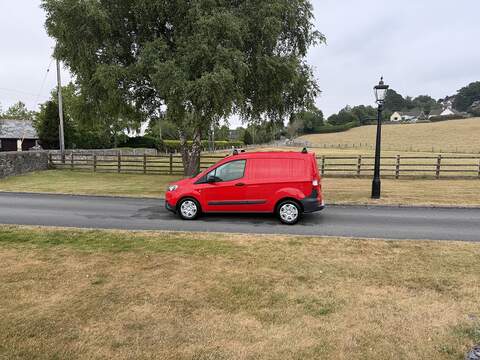 Ford Transit Courier TDCi Leader - U103