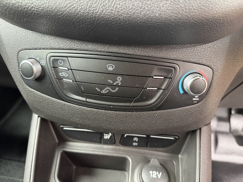 Ford Transit Courier TDCi Leader - U103