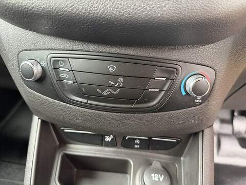 Ford Transit Courier TDCi Leader - U103