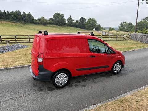 Ford Transit Courier TDCi Leader - U105