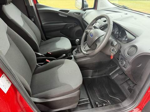 Ford Transit Courier TDCi Leader - U105