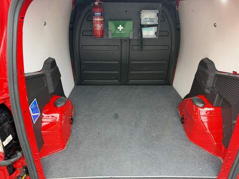 Ford Transit Courier TDCi Leader - U105