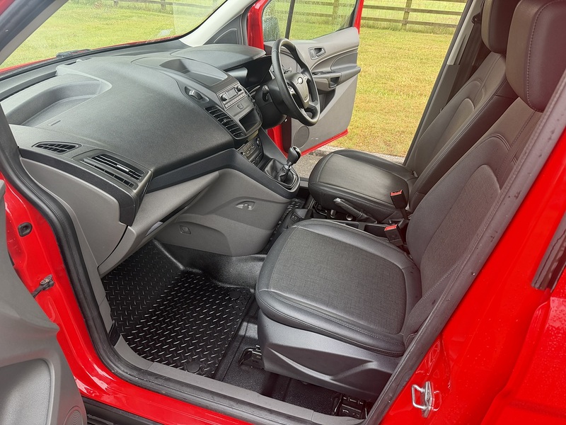 Ford Transit Connect 200 EcoBlue Leader - U107