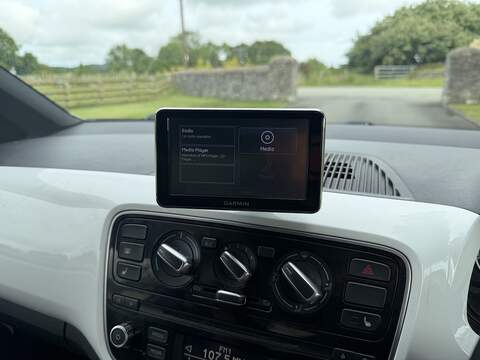 Volkswagen up! Street up! - U108