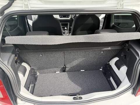 Volkswagen up! Street up! - U108