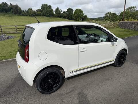 Volkswagen up! Street up! - U108