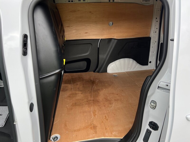 Vauxhall Combo Turbo D 2300 Pro - U11