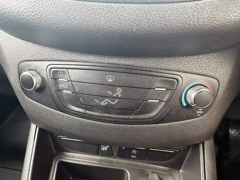 Ford Transit Courier TDCi - U110