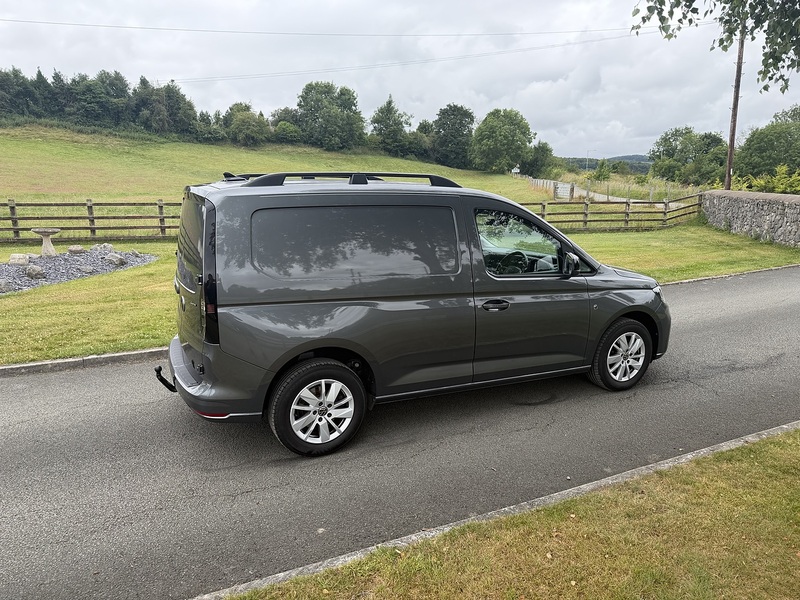 Volkswagen Caddy TDI C20 Commerce Pro 4motion - U114