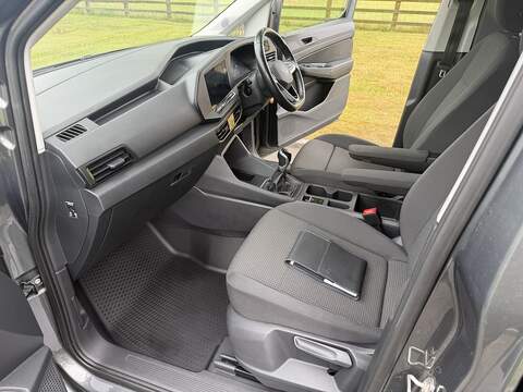 Volkswagen Caddy TDI C20 Commerce Pro 4motion - U114