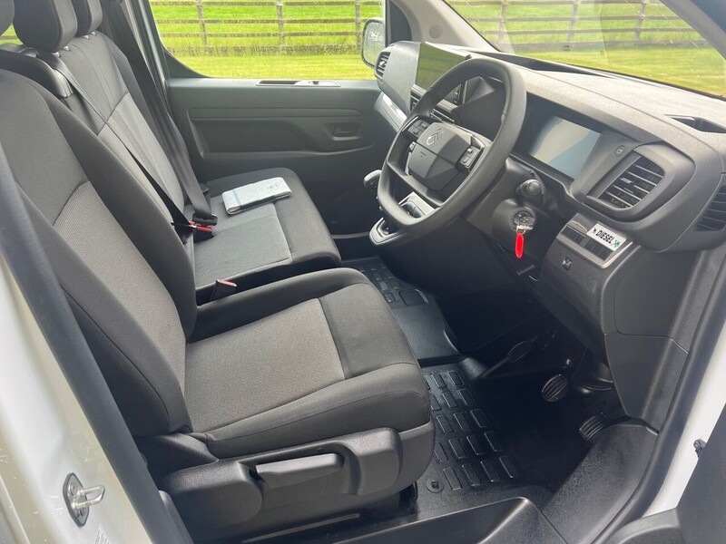 Citroen Dispatch BlueHDi Enterprise XL - U12