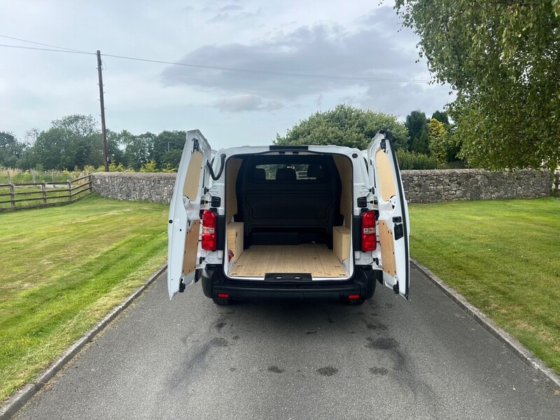 Citroen Dispatch BlueHDi Enterprise XL - U12