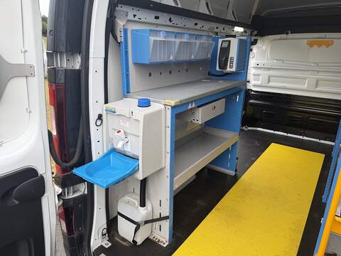 Vauxhall Vivaro CDTi 2900 BiTurbo ecoTEC - U122