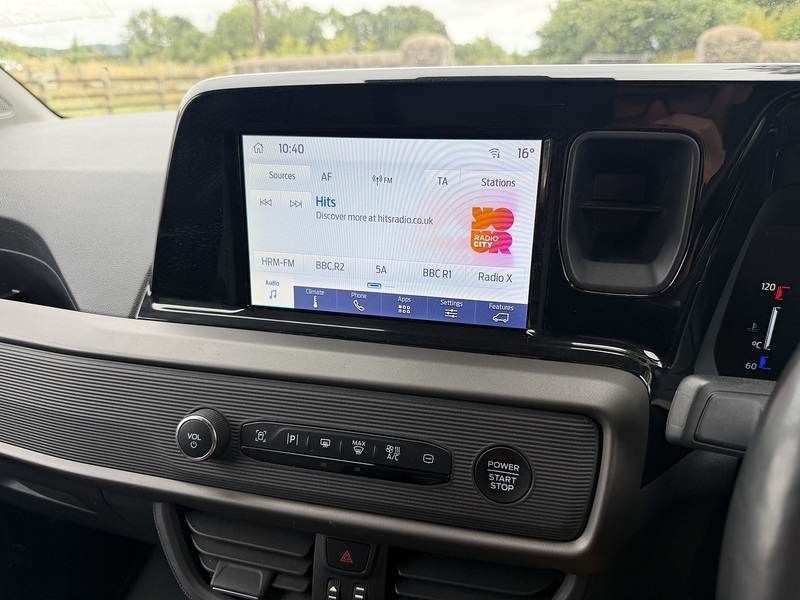 Ford Transit Courier EcoBoost Limited - U124