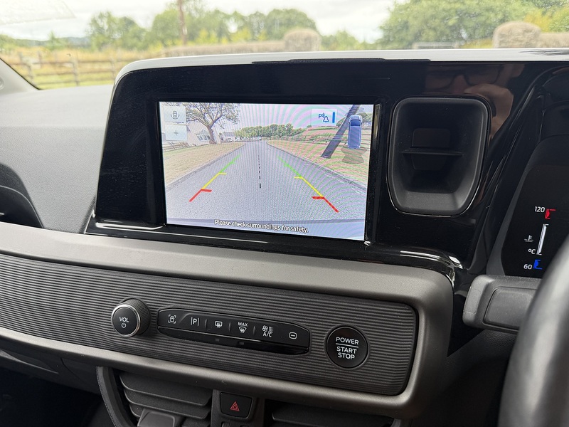 Ford Transit Courier EcoBoost Limited - U124