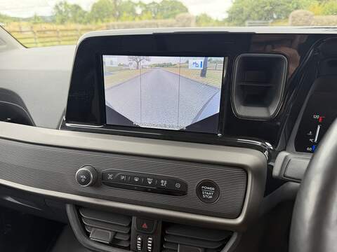 Ford Transit Courier EcoBoost Limited - U124