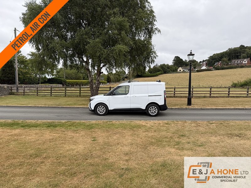 Ford Transit Courier EcoBoost Limited - U124