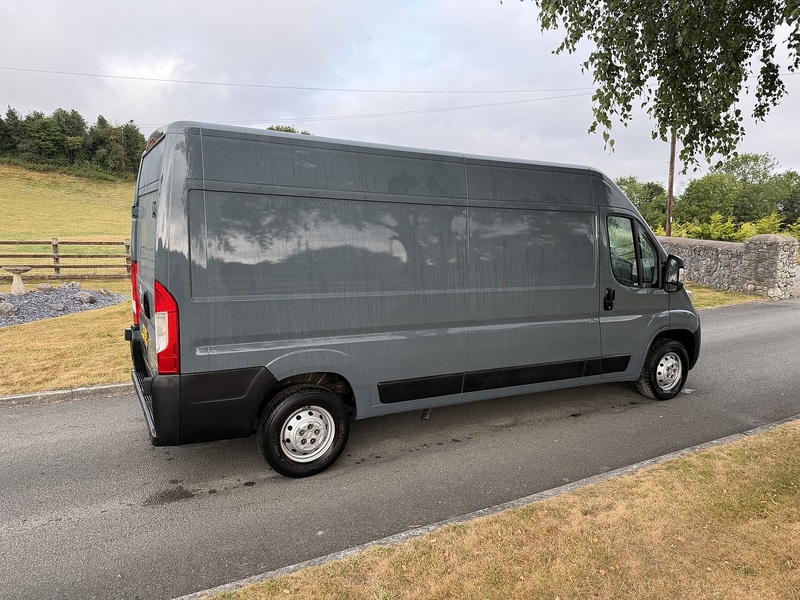 Vauxhall Movano CDTi 3500 BiTurbo Prime - U125