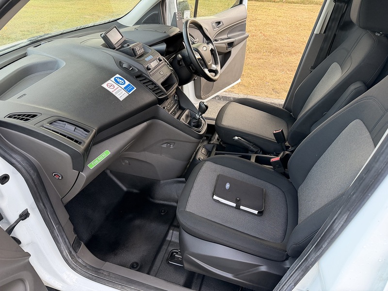 Ford Transit Connect 220 EcoBlue Leader - U126