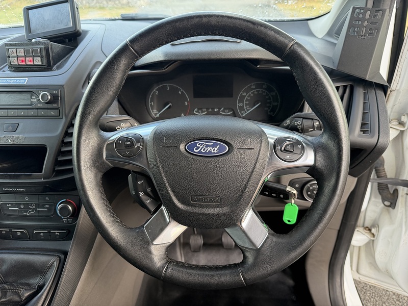 Ford Transit Connect 220 EcoBlue Leader - U126