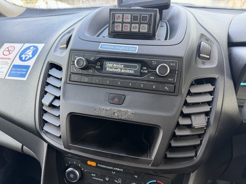 Ford Transit Connect 220 EcoBlue Leader - U126
