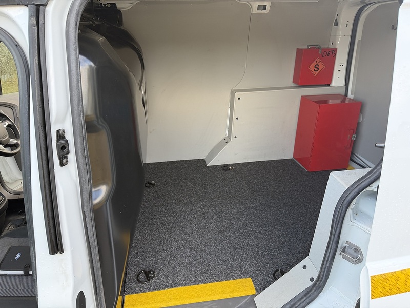 Ford Transit Connect 220 EcoBlue Leader - U126
