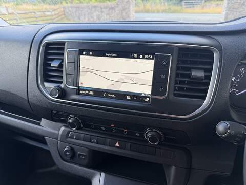 Vauxhall Vivaro Turbo D 2900 Pro - U128
