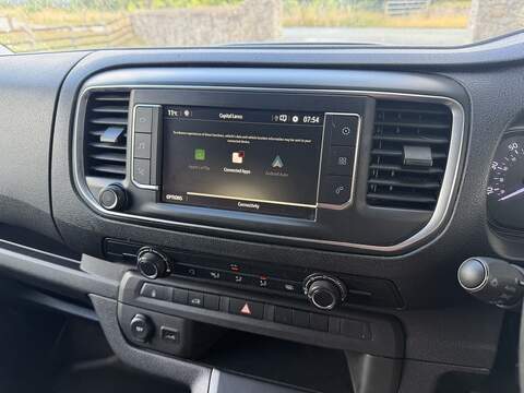 Vauxhall Vivaro Turbo D 2900 Pro - U128
