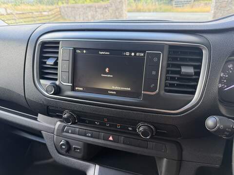 Vauxhall Vivaro Turbo D 2900 Pro - U128
