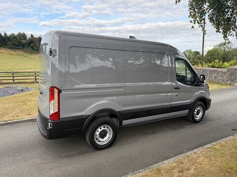 Ford E-Transit 350 Leader - U133