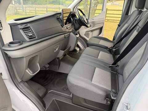 Ford E-Transit 350 Leader - U133