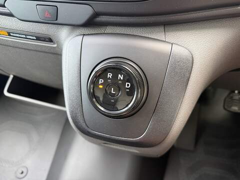 Ford E-Transit 350 Leader - U133