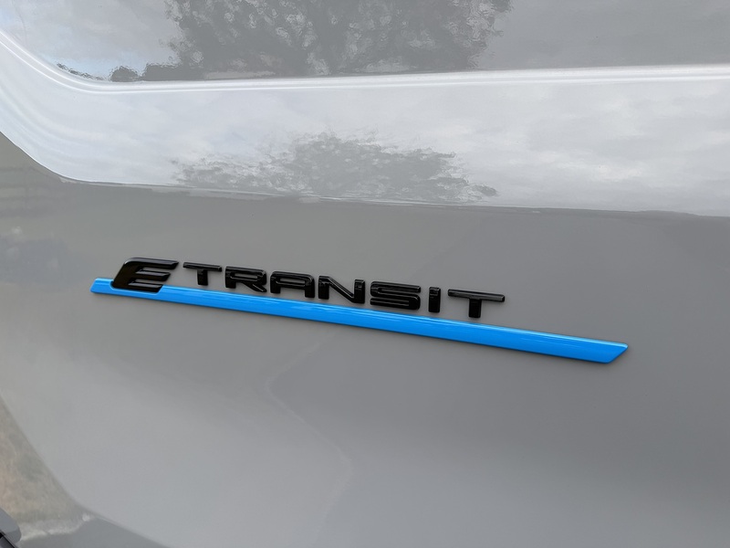 Ford E-Transit 350 Leader - U133