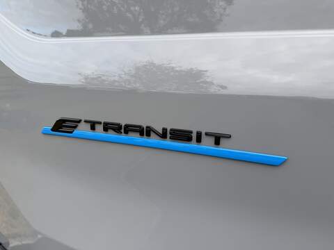 Ford E-Transit 350 Leader - U133