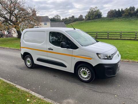 Fiat Doblo BlueHDi 1000Kg - U18