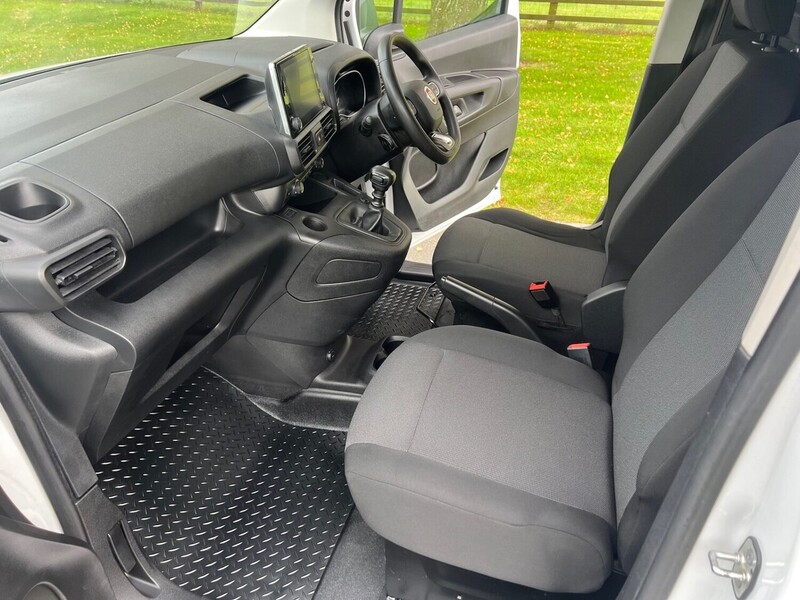 Fiat Doblo BlueHDi 1000Kg - U18