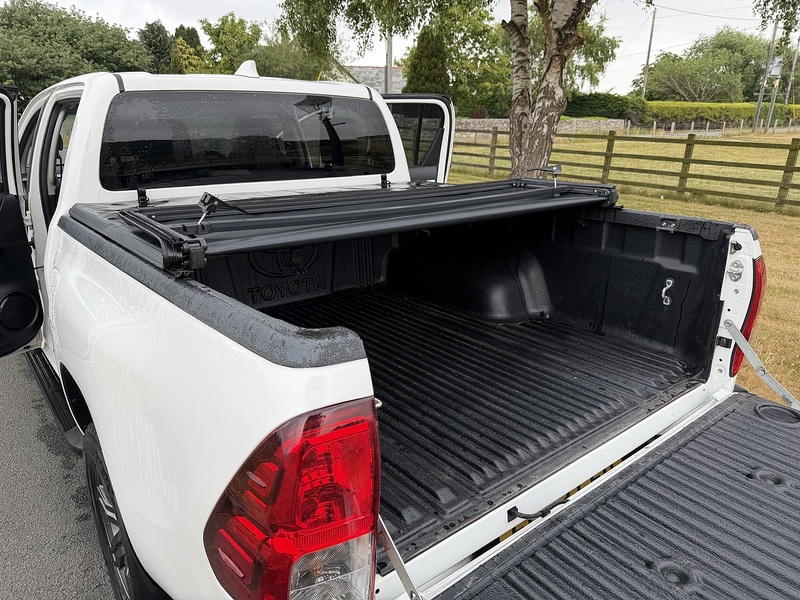 Toyota Hilux D-4D Icon - U19